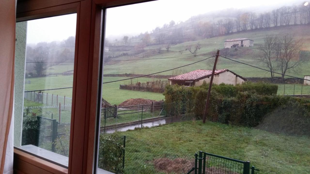 Apto. De Montana La Campa En Felechosa Esterno foto